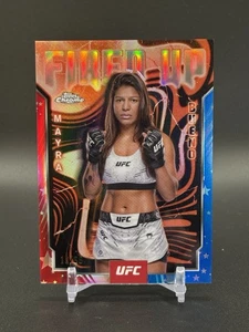 2025 Topps Chrome UFC Fired Up Mayra Bueno rosso bianco blu rifrattore /88 #FUP-2 - Foto 1 di 3