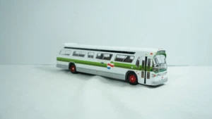 Corgi Fishbowl BUS Golden Gate Transit-San Francisco Calif. 1:50 SCALE C54306 - Picture 1 of 10