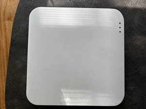 SHURE MXWAPT4Z11 Wireless Access Point Tranceiver 4 Channel + Wall Mount - Afbeelding 1 van 4