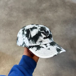 Adidas Trefoil Baseball Cap Mens Tie Dye Strapback Hat, Black White - Picture 1 of 7