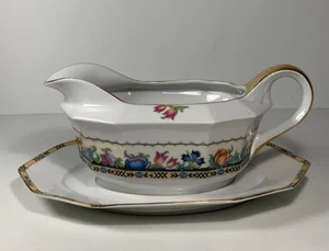 Newport Collection by Princess Bavaria Gravy Boat & Attached Underplate 8 in. - Picture 1 of 10