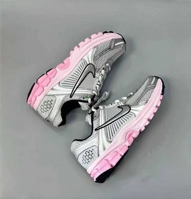 Nike Zoom Vomero 5 fotones espuma rosa polvo (para mujer) Foto 1 de 4
