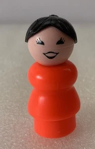 Mujer/mamá Fisher Price Little People vintage: naranja, cola de caballo negra - Imagen 1 de 4