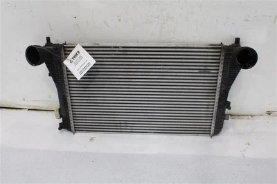 INTERCOOLER Tiguan CC Passat 2006 06 2007 07 08 09 10 1348023 Foto 1 de 4