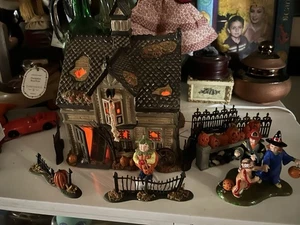🔥🔥 Department 56 Halloween Pumpkin Village House Scary Lighted - Picture 1 of 8