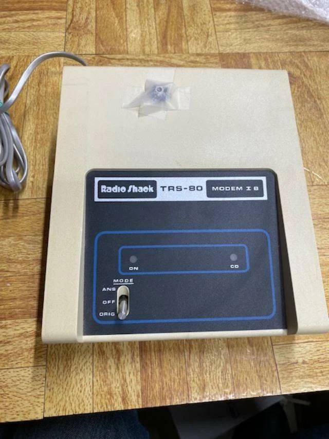 Módem Radio Shack Connect - sin probar - piezas Foto 1 de 1