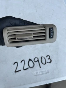 2007-15 Audi Q7 B Pillar Vent Left 4L0819209 2012 Audi Q7 Beige - Picture 1 of 6