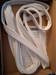 New 5304507199 Freezer Door Gasket Compatible with Frigidaire Electrolux - Picture 1 of 2