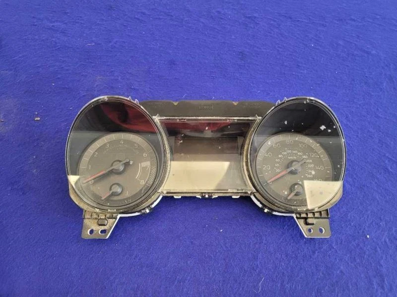 Ford Mustang GT S550 2017 calibre 5,0 L velocímetro MPH tablero 2226 Foto 1 de 4