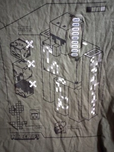 MINECRAFT "Iron Golem Strong Arms" Green Graphic T-Shirt size Large NWT - Picture 1 of 9