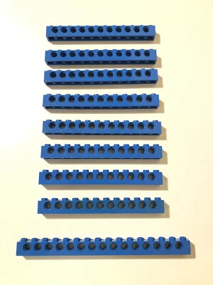 LEGO Technic - X9 Briques - Réf. 3703 & 3895 Blue/bleu - Photo 1/4