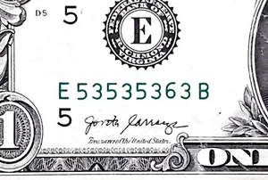 Banconota Fancy Numero di Serie $1 - TRINARY - CLOSE SUPER RIPETITORE - 2017 A - E53535363B - Foto 1 di 3