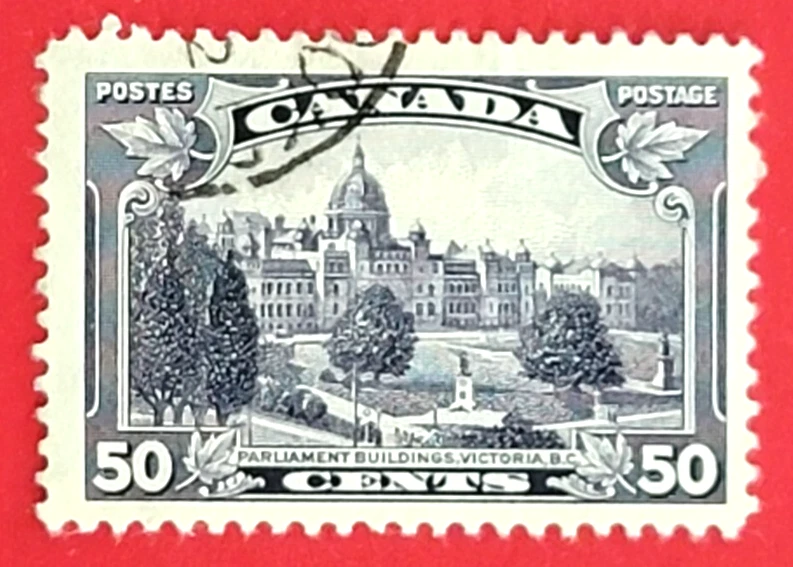 Canada Stamp 226 "Parliament Victoria BC" Used - Image 1 of 1