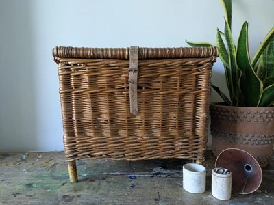 Fishing Creel Basket Logs Fireside Toys Storage Prop Vintage Wicker Seat Strap - Image 1 of 4