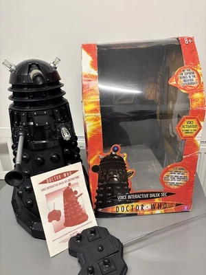 Dr Who,Interactive 18 inch Dalek Sec Voice Activated. & Remote controlled - Image 1 of 4