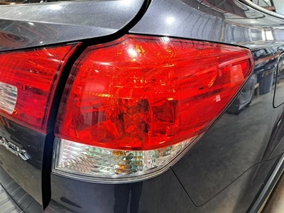 Lámpara trasera lateral Rh pasajero Legacy Outback 2012 Sku#4195736 Foto 1 de 4