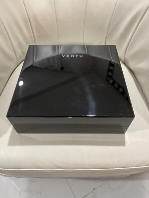 Caja Teléfono Vertu Negra Brillante Lacada Vacía Original Foto 1 de 2