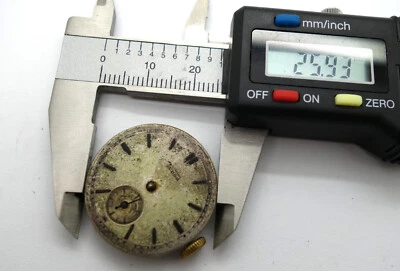 Tudor hecho por Rolex primeros caballeros reloj movimiento y esfera Foto 1 de 4