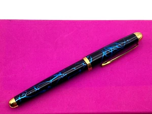 Plastic Pen Blue Gold Metal Colour Rim - Picture 1 of 5