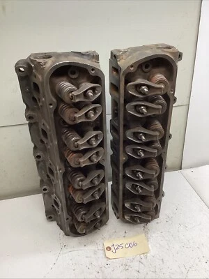 Ford E-Series 302 1974 juego de culata D3ue-aa - fecha 3J25 / 3J25 Foto 1 de 4