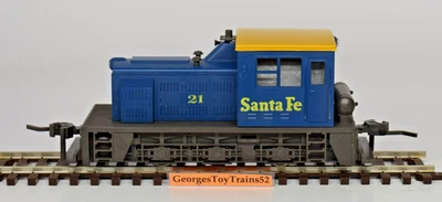 ATLAS O SCALE 2-RAIL #21 ATSF SANTA FE WDT SWITCHER 6121  RUNS & HEADLIGHT - Image 1 of 4