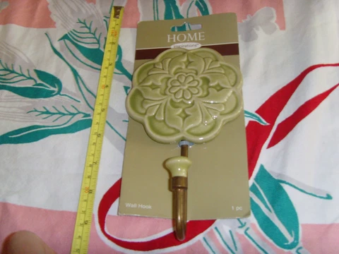 Chic green floral medallion wall hook Home Inspirations decorative Romantic Cover
