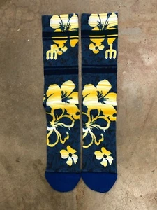 Seattle Mariners Luau Crew PKWY Cooperstown Socks Mens Large Fits Size 6-12 MLB - Picture 1 of 1