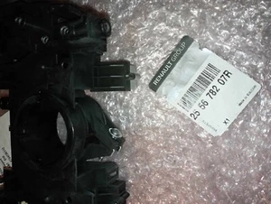 255678207R Dacia DUSTER - Commodo monobloc - Imagen 1 de 4