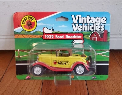 1990 ERTL SHOPRITE 1932 FORD ROADSTER DIECAST CAR VEHICLE #9586 - Image 1 of 2