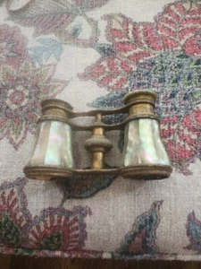 Early Lemaire Mother-Of-Pearl Opera Glasses - Picture 1 of 4