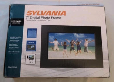 Sylvania 7" Digital Photo Frame SDPF752B with LED Panel - Image 1 of 4