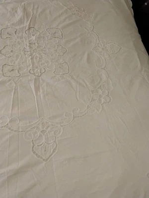 Duvet Cover FULL Cotton White Cut out Applique Embroidery 86" X 68" NWT - Image 1 of 4