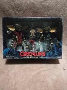 NECA Gremlins Christmas Carol Winter 6” Action Figure Set Holiday NIB Horror - Picture 1 of 2