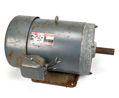 Dayton 3HP Three Phase Motor No. 2N944E - 215 Frame 1150RPM 208-220v 440v - Image 1 of 4