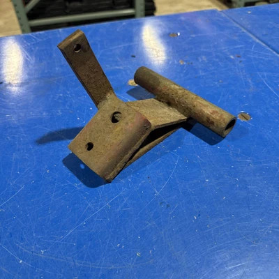 Wheel Horse RJ58 Rear Hitch Slot Hitch - Image 1 of 3