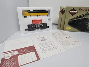 HO Maßstab Proto 2000 FA2 4104A Chicago & Northwestern Lokomotive #8337 - Bild 1 von 9