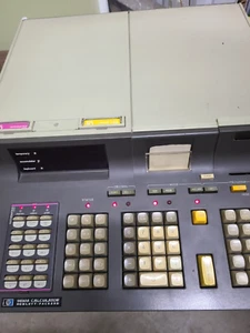 Museum HP 9810A Calculator w/ Accesssories Program Cards Lights Up - Picture 1 of 23