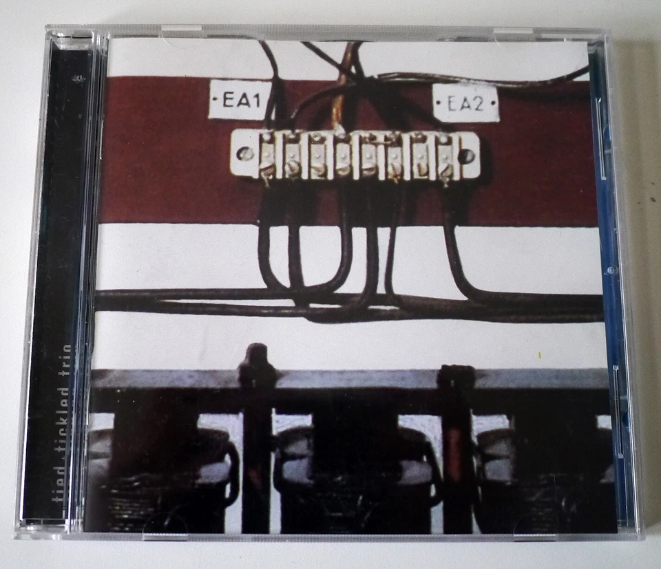 CD: Tied & Tickled Trio - EA1 EA2 (1999) Electronic Jazz Dub The Notwist - Bild 1 von 2