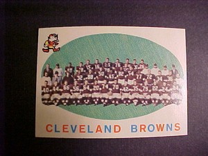 1959  TOPPS  FOOTBALL  #161  CLEVELAND  BROWNS  NM-MT
