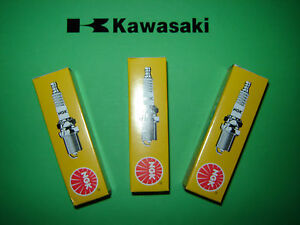 Kawasaki KH H1 H2 250 500 750 Triple NGK B9HS Spark Plugs Set of 3 NEW FREEPOST