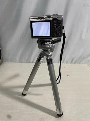 Canon PowerShot A1100 IS Digital Camera 12.1MP 4X Zoom Silver Tripod - Image 1 of 4