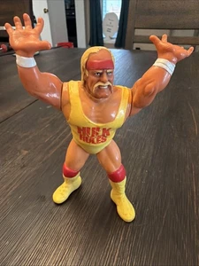 WWF Hasbro Hulk Hogan 1990 Serie 1 Wrestling Actionfigur Hulk Regeln WWE LESEN - Bild 1 von 4
