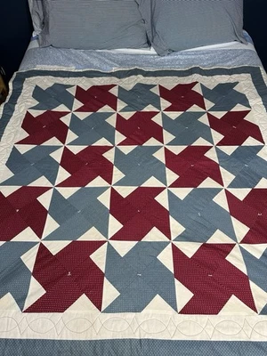 Edredón de pared hecho a mano colgante 56”x56” borgoña verde azulado beige molinete firmado 1996 Foto 1 de 4