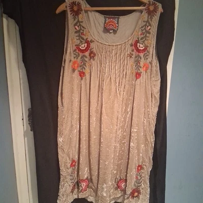 Vestido túnica Johnny Was Los Angeles terciopelo bordado rayón/seda M Foto 1 de 4
