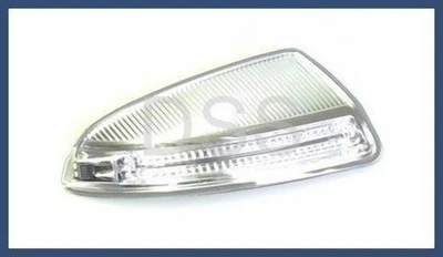 Подлинный Mercedes передняя дверь зеркало поворотник лампа объектив справа (2008-2010) - Изображение 1 из 4