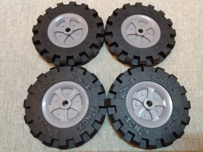 Lote de 4 neumáticos negros grandes K'NEX 3,5" con logotipo y 4 ruedas de polea grises piezas KNEX Foto 1 de 2