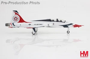 Hobby Master HA5416, T-38 "Thunderbirds Bicentennial Scheme" No.1 plane, 1:72 - Picture 1 of 8