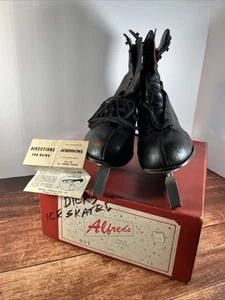 Vintage Alfred Johnson Men’s Ice Skates Sz 11 Has Covers & Original Box - Picture 1 of 24