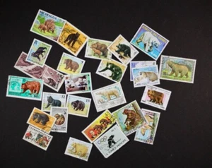 BEARS on Stamps, Nice Collection made up of 25 different stamps - Picture 1 of 1