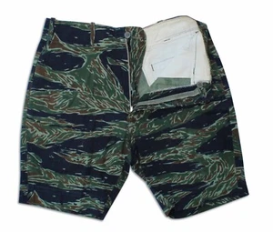 WARTIME THAILAND / THAI TIGER STRIPE CAMOUFLAGE SHORTS (APU-1062) - Picture 1 of 3